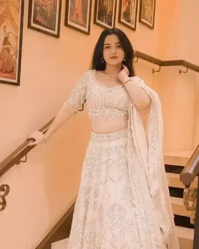 Escort Dasua